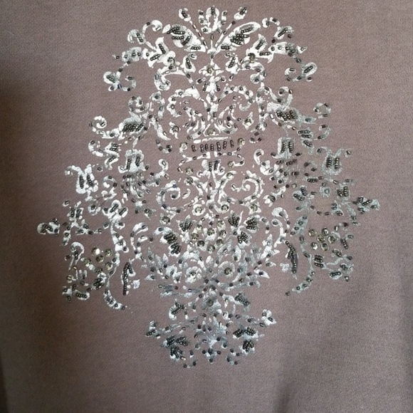 Fur hoodie - Picture 4 of 5